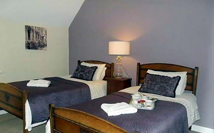 Meath Arms Country Inn