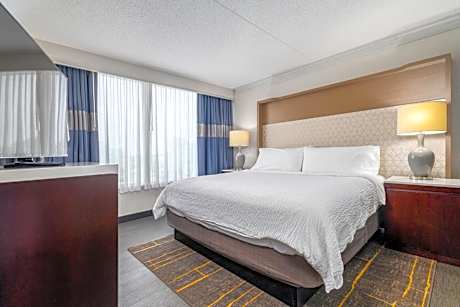 Holiday Inn Weirton-Steubenville Area By IHG
