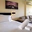 Lake Jindabyne Hotel