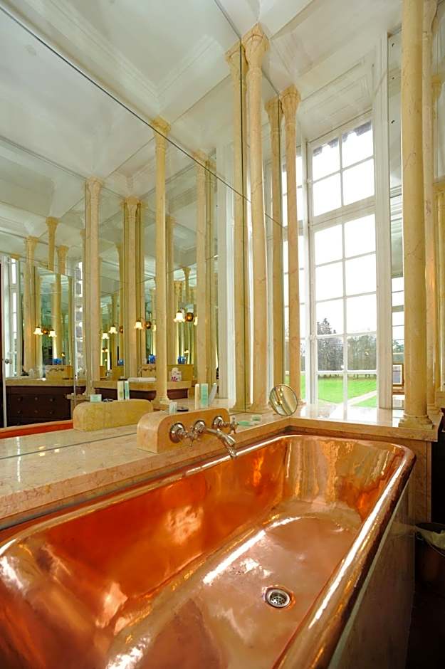 Chateau de Canisy