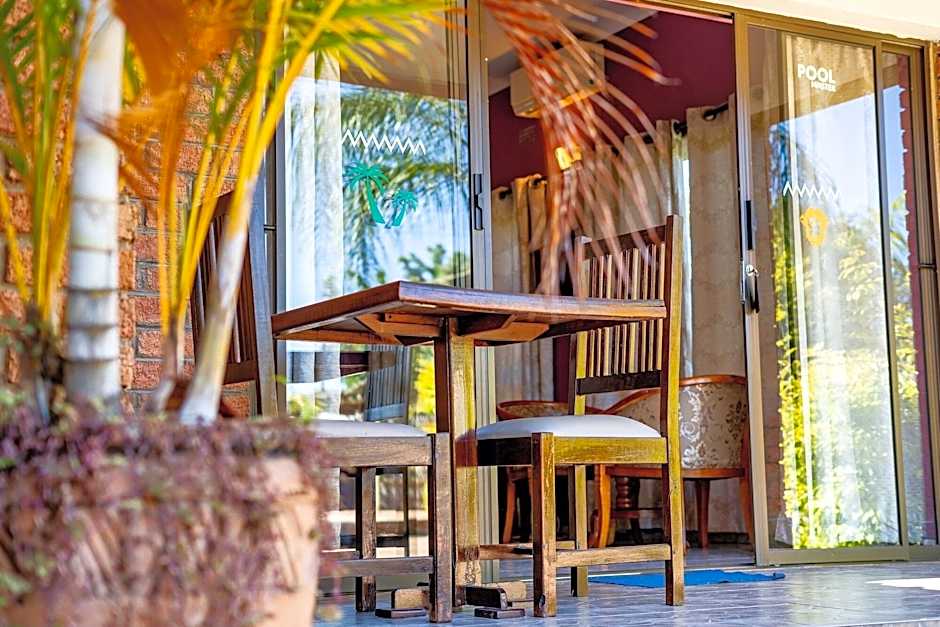 Dzimbahwe Guest Lodge