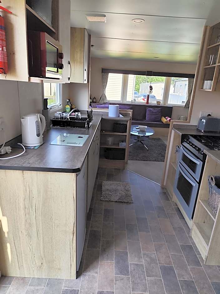 STATIC CARAVAN HOTEL in EDINBURGH