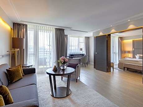 Superior Family Suite