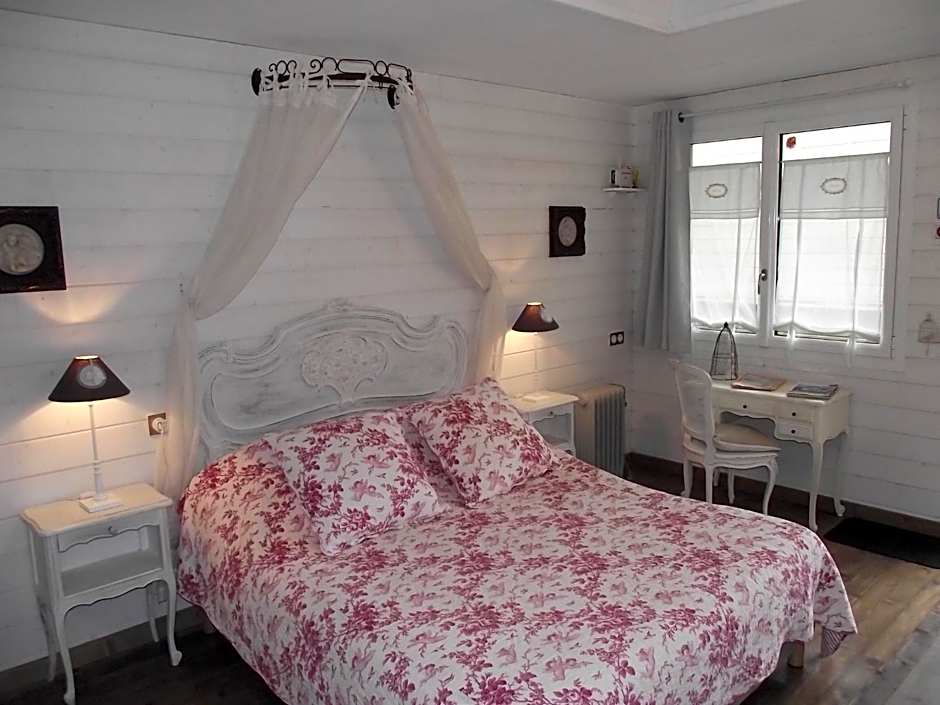 LES BELLES ÉPOQUES B&B - Proche Puy du Fou