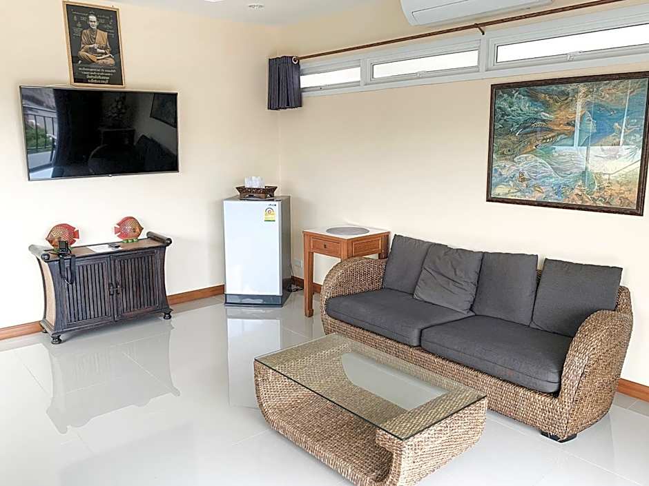 Baan Sooksiri Bangsaray