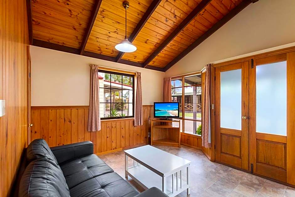 Wairo Beach Holiday Park