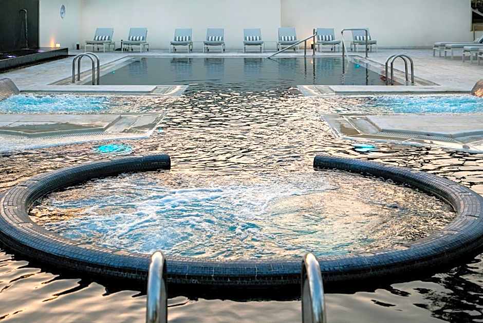 The King Jason Paphos - Designed for Adults