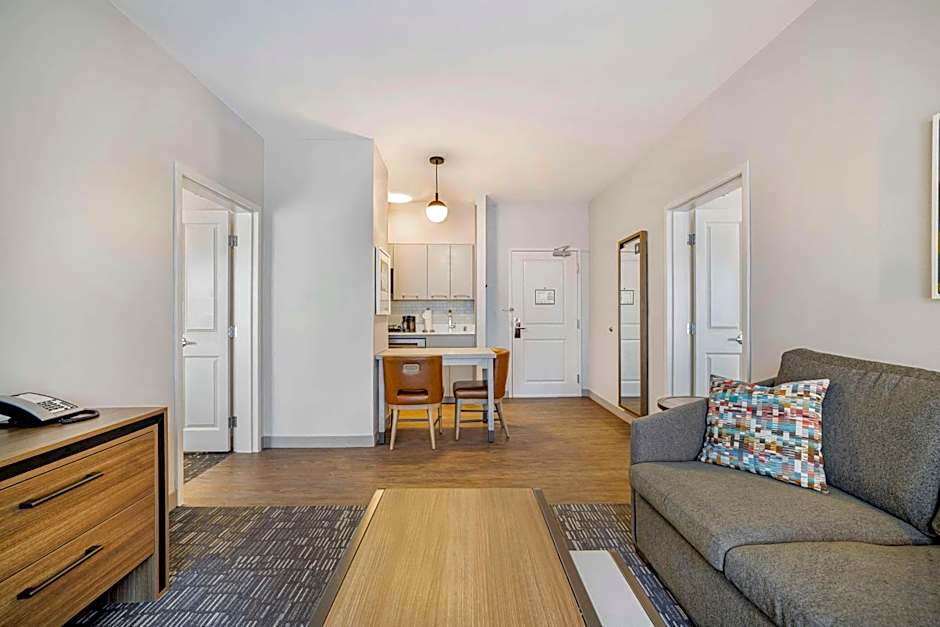 Homewood Suites By Hilton Plano-Richardson