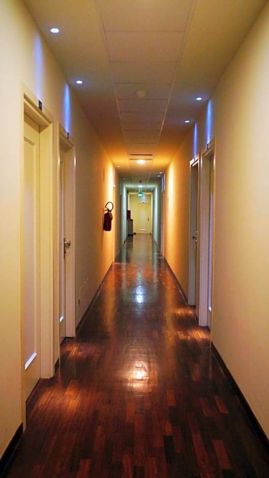 Albergo Della Roccia