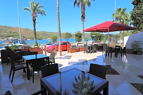 Cennet Life Hotel