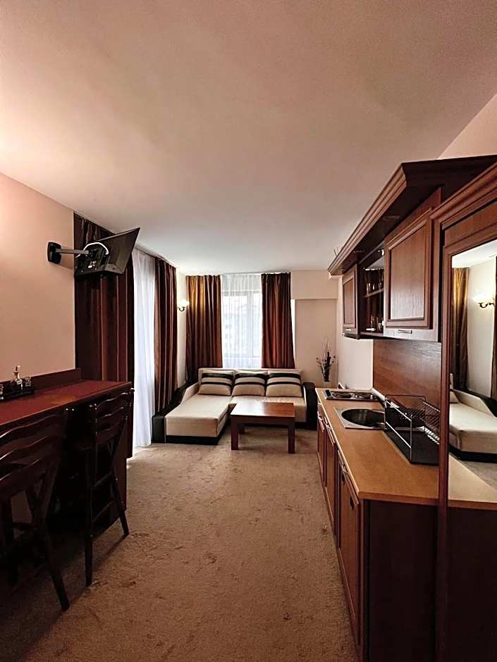 Dimitri Apartament Emerald , near Gondola