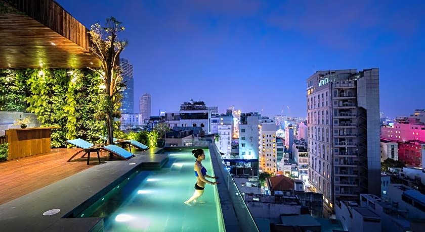 Silverland Yen Hotel