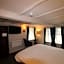 rooms @ the dolau inn