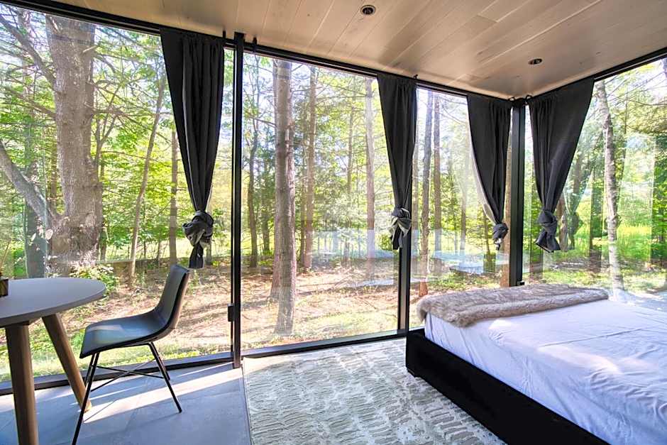 The Haüs Windham - Luxury Suites, Hot Tub, Mountain Views!
