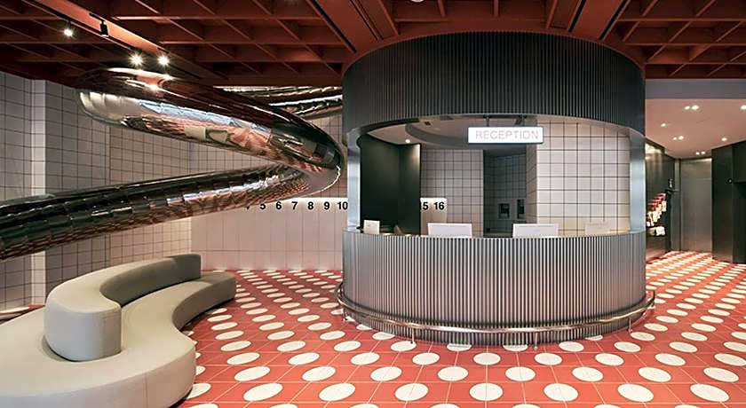 Reddot Hotel