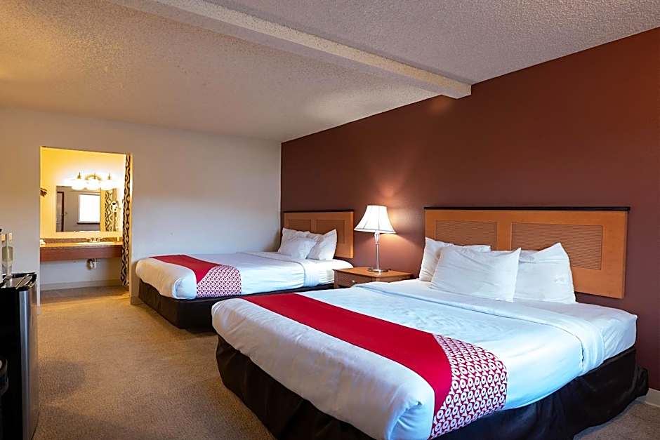 OYO Hotel Chehalis I-5 South
