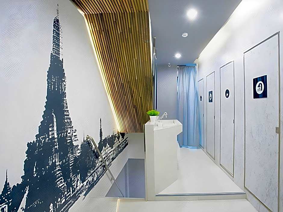 Sleep Lab Hostel