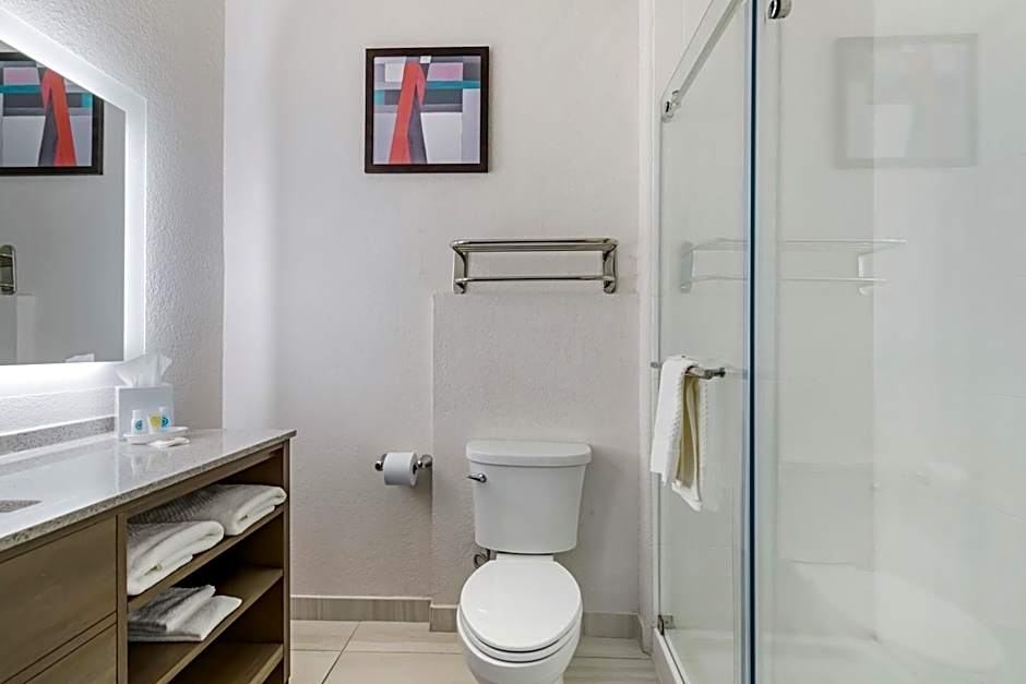 Comfort Suites Laredo - Nuevo Laredo