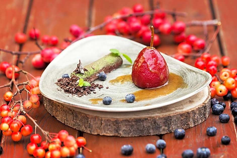 Leśna Perła - Restauracja i Pokoje Hotelowe