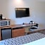 Microtel Inn & Suites by Wyndham Columbus/Near Fort Moore