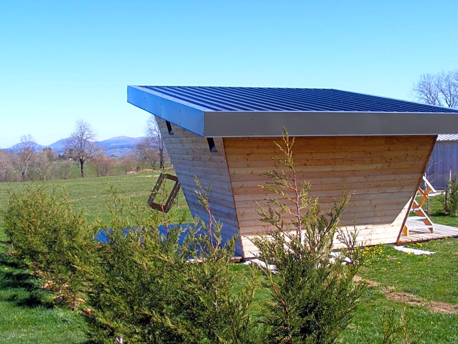 LOGIS LAS CROZAS La Poupe