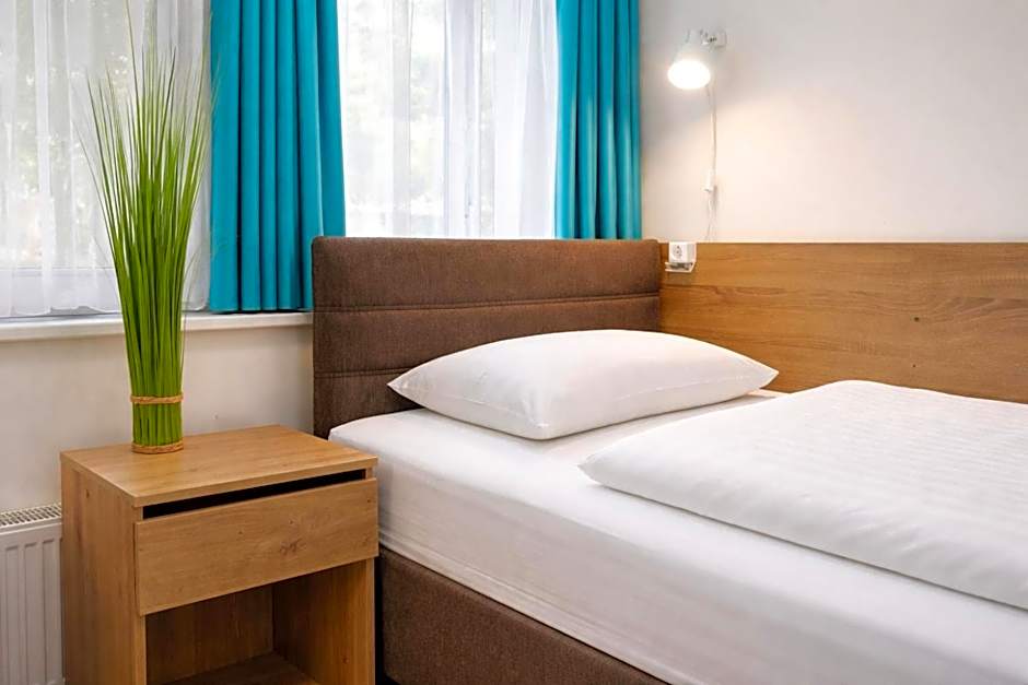 WOW City Hostel