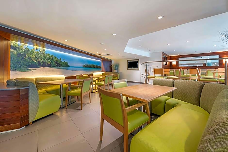 Condado Palm Inn San Juan, Tapestry Collection by Hilton