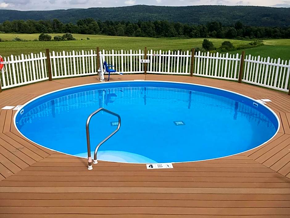 Apple Inn and Suites Cooperstown Area