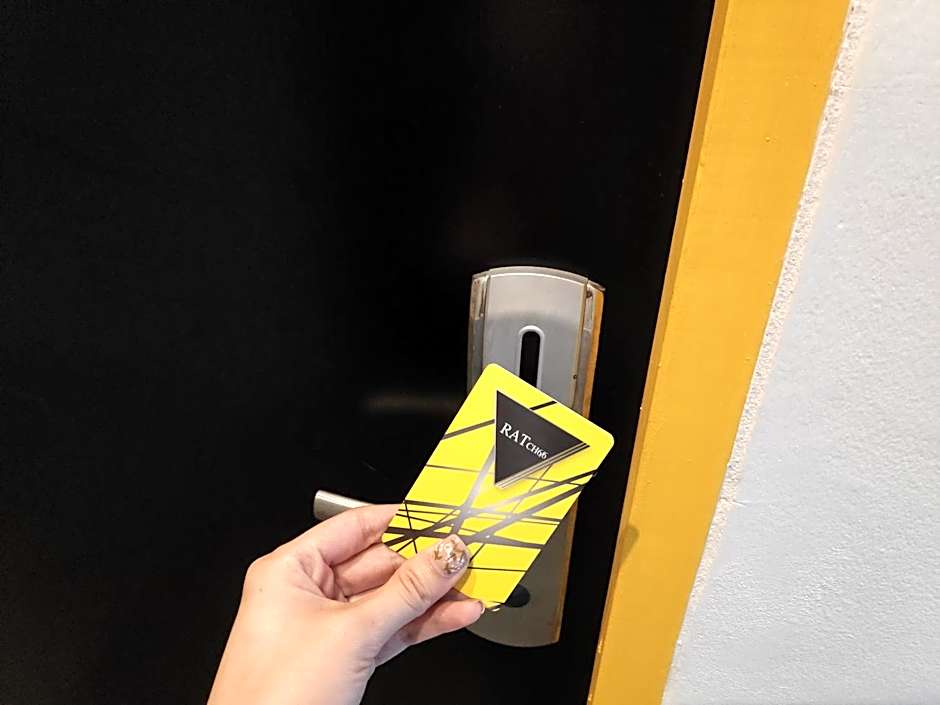 Ratch66 Huai Khwang MRT