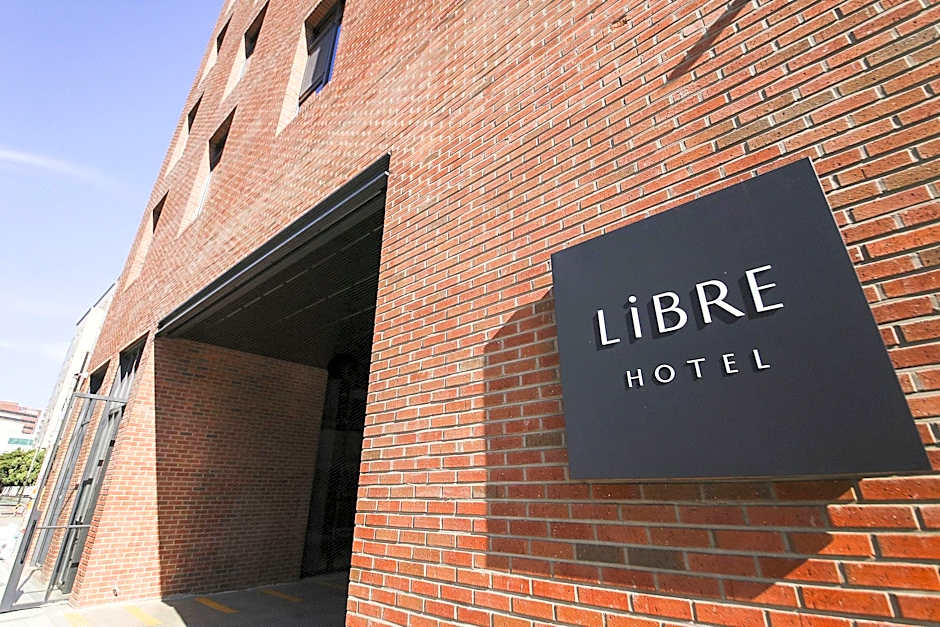 Hotel Libre