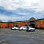 Town House Inn and Suites