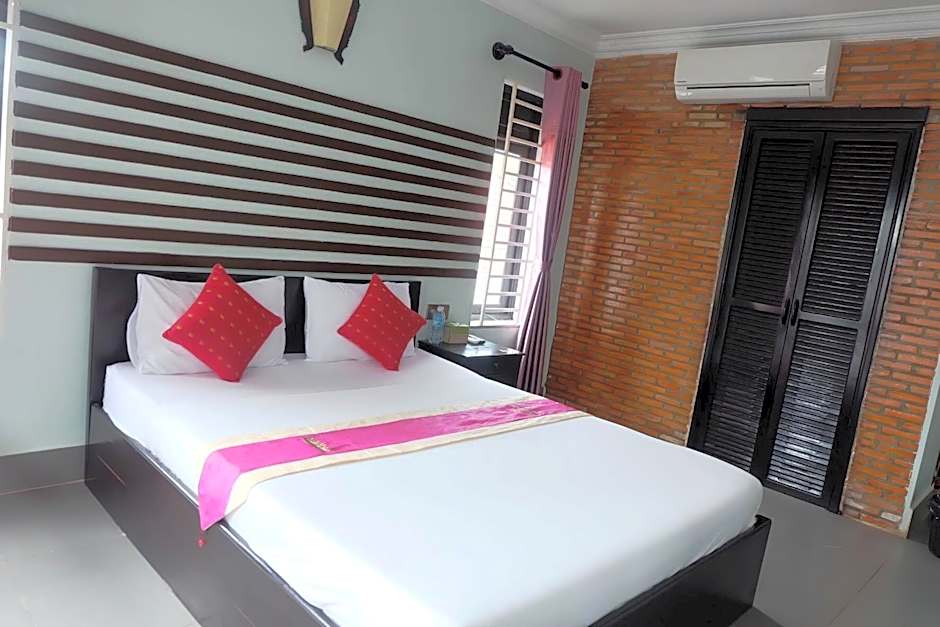 VIBOLA Guesthouse