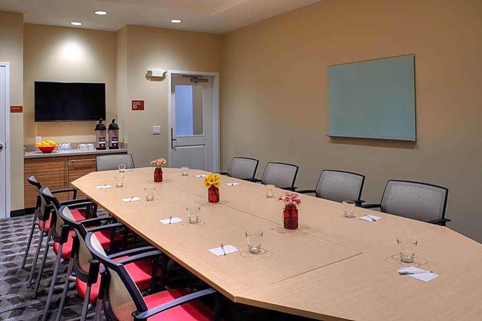 TownePlace Suites by Marriott Cleveland Solon