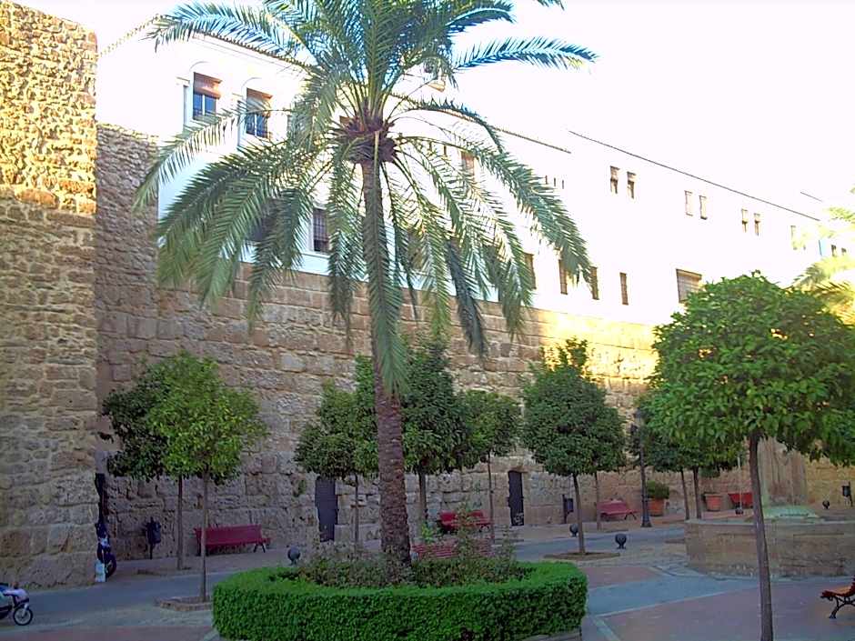 Puerta De Aduares