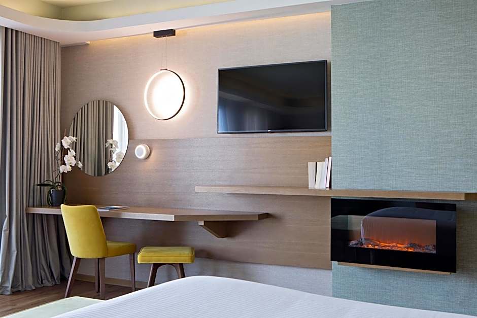 Wyndham Athens Residence