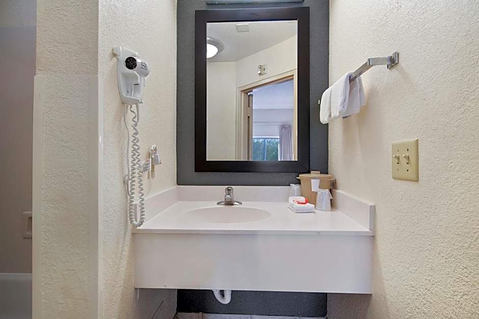 Suburban Studios Orlando - Ocoee-Winter Garden
