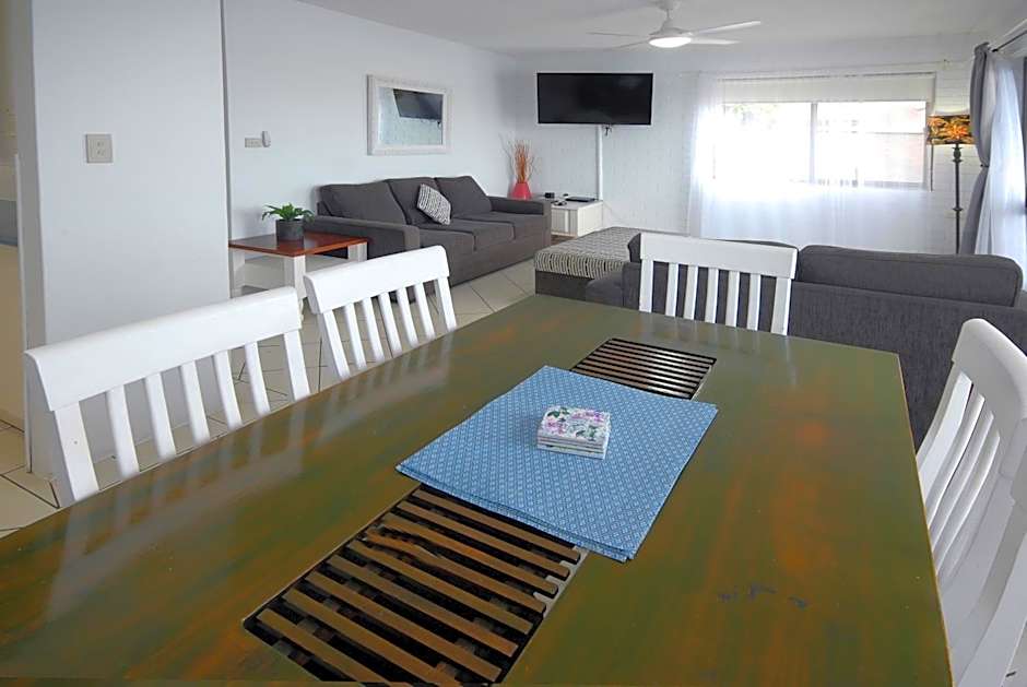 Marcel Towers Holiday Apartments