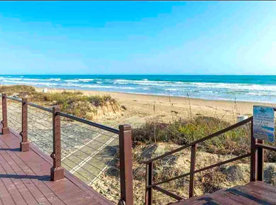 Bahia Mar Solare Tower 6th floor Oceanview Condo 3bd 3ba w Pools