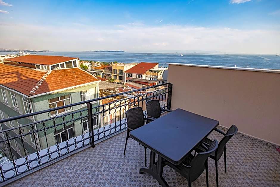 Grand Balyan Hotel & Restaurant