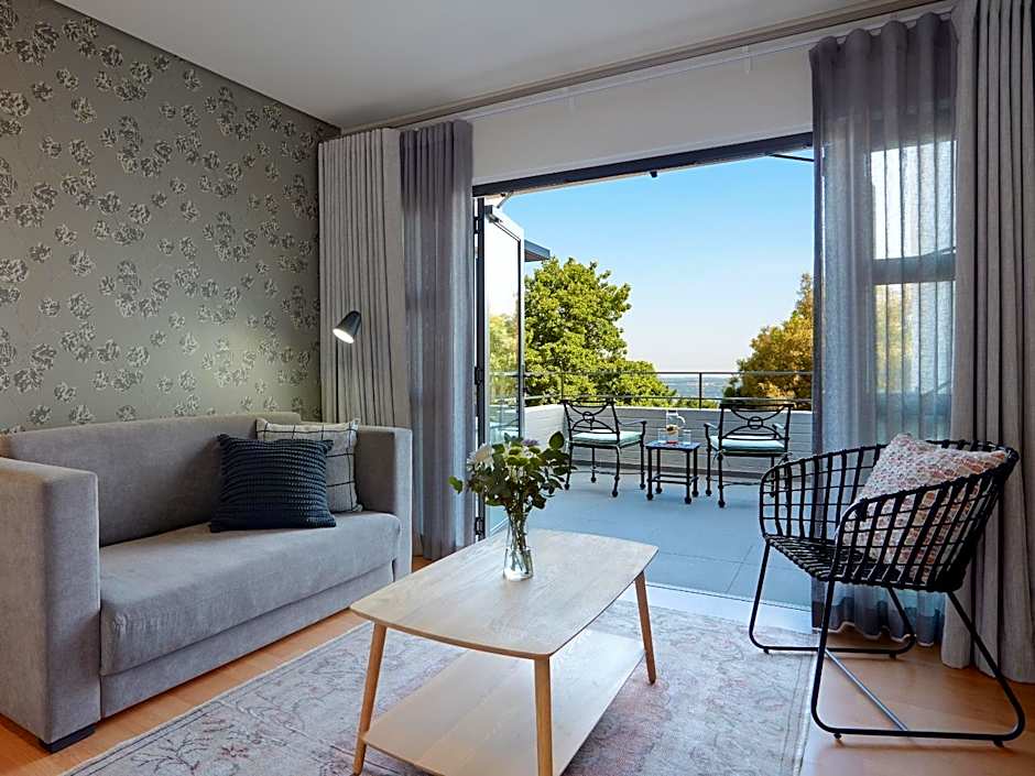The Cliffside Boutique Getaway