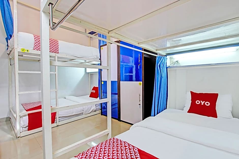 OYO 91952 Oase Hostel