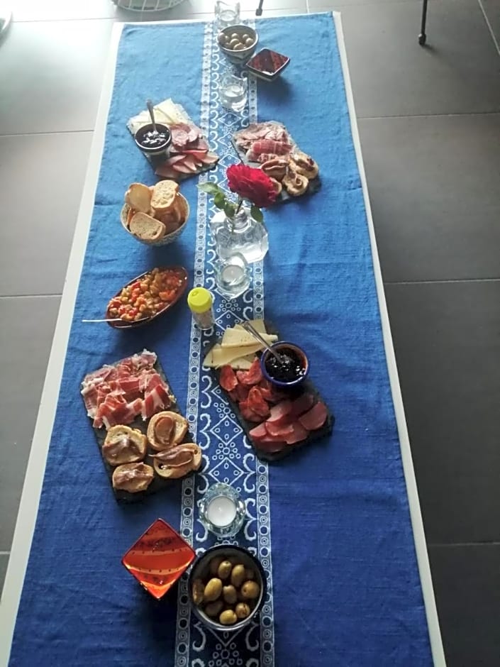 MAISON MAUPAS Chambre Rouge