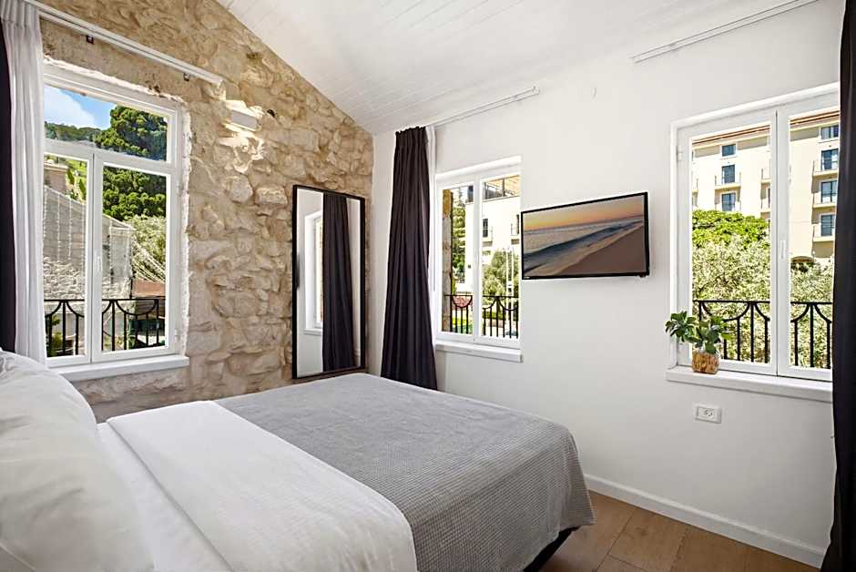 City Port Hotel by Sea N Rent