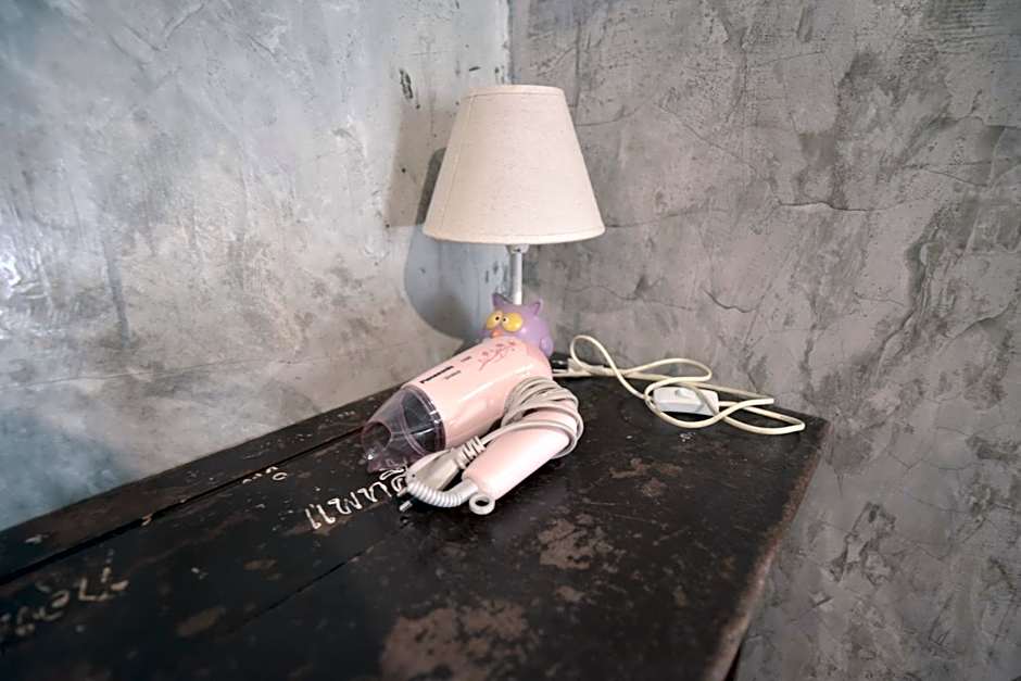 OK CHIC PHUKET HOSTEL