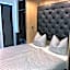 Munich Deluxe Hotel