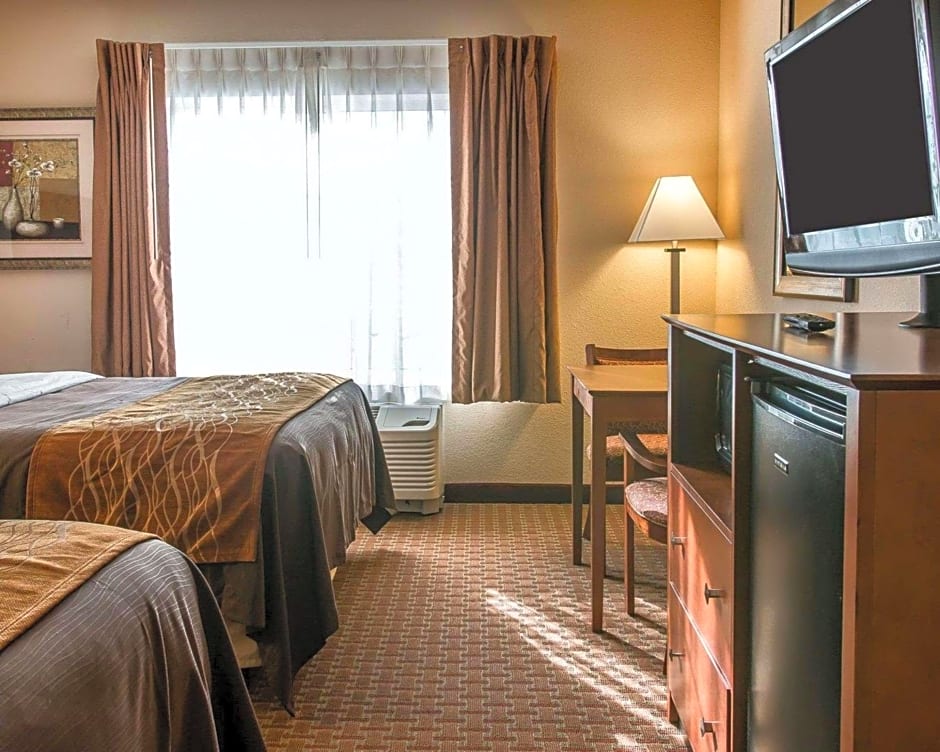 Quality Inn Near Interstate I94