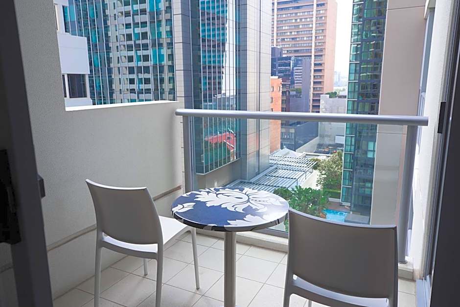 Mantra Midtown Brisbane