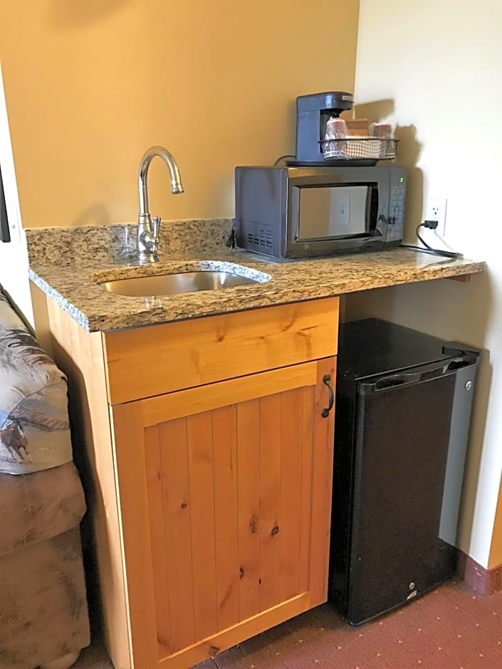 AmericInn by Wyndham Fargo South