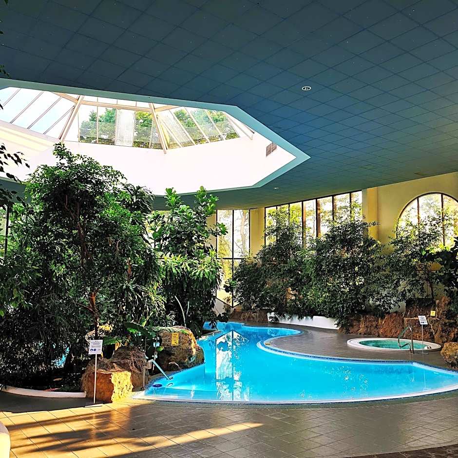 EVENTHOTEL PYRAMIDE & CONGRESS CENTER