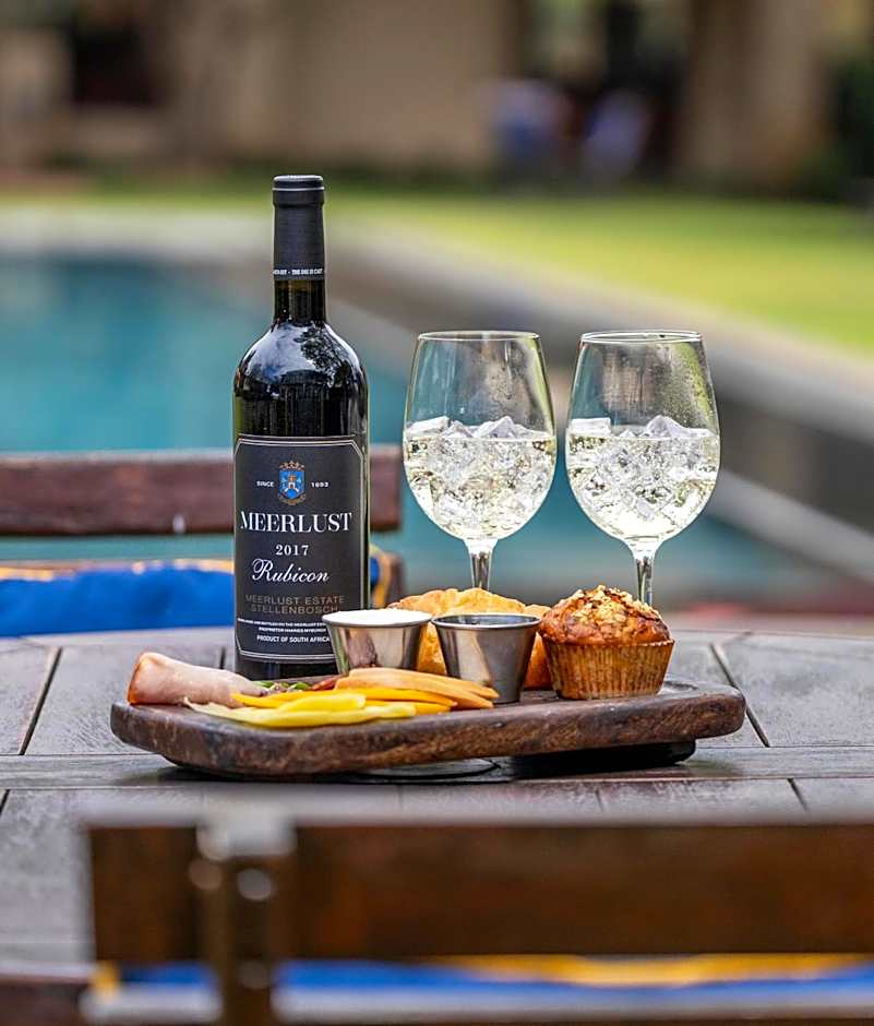 Casterbridge Hollow Boutique Hotel